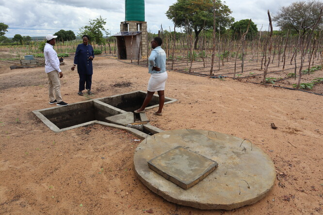 Malá bioplynová stanice v západní provincii Zambie.