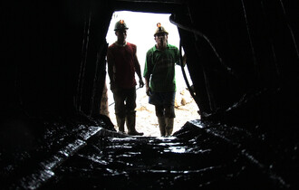 Dokument Marmato diváka zavede na úpatí andských hor v Kolumbii, kde jsou jedny z největších zásob zlata na světě