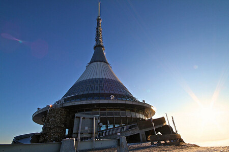 Dnes je elegantní stavba v podobě rotačního hyperboloidu národní kulturní památkou. Dnes je elegantní stavba v podobě rotačního hyperboloidu národní kulturní památkou.