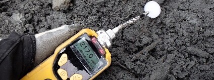 Měření spadu pevných částic na několika místech v okolí slévárny TOS-MET trvalo od poloviny prosince loňského roku do poloviny ledna letošního roku. Město nechalo druhé měření udělat po loňských květnových problémech, kdy částice neznámé látky poškodily desítky karoserií aut i okna rodinných domů. / ilustrační foto