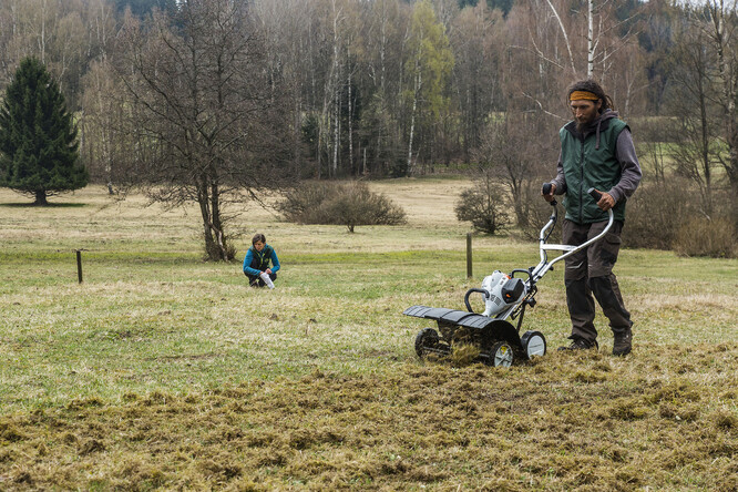Pracovní skupina na Sluneční stráni.