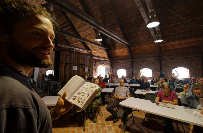 Kurz určování ptáků.