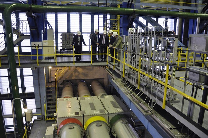 Jaderná elektrárna Paks. Jaderná elektrárna Paks.