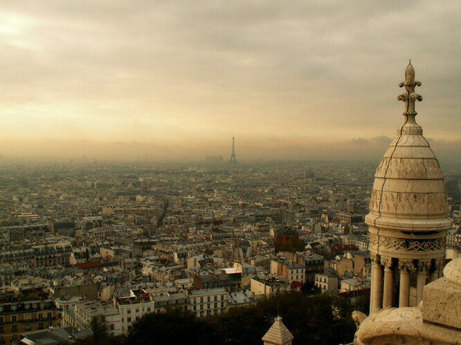 Mezi varovné statistiky patří podle komise ale nárůst počtu lidí, kteří umírají kvůli vdechování přízemního ozónu. Od roku 2009 jich přibyla čtvrtina na předloňských 19 400.
