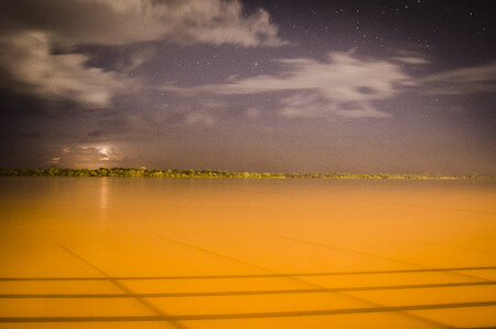 Udušení ryb v posledních dnech může být důsledkem nadměrného množství sedimentů v řece. Voda obsahuje dvacetkrát víc železa, než je obvyklé," řekl představitel brazilského Ústavu na ochranu životního prostředí Minas Gerais.