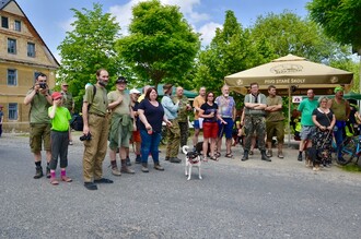 Trampové na slavnostním vyhlášení Aleje roku.