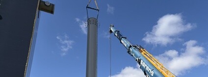 Instalace komína pro ZEVO v Komořanech Foto: United Energy