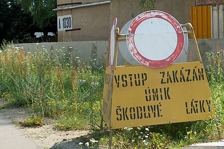 Na ilustračním snímku dioxinový barák A 1030 v areálu Spolany Neratovice