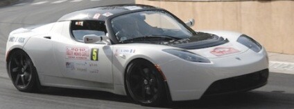 Tesla Roadster na trati &quot;alternetivní&quot; Rally Monte Carlo 2011. Foto: Hybrid.cz