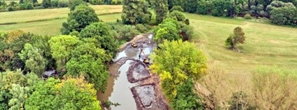 Odbahňování přírodní památky Tůň u Hrobic v září 2025. Foto: Jakub Medek Povodí Labe