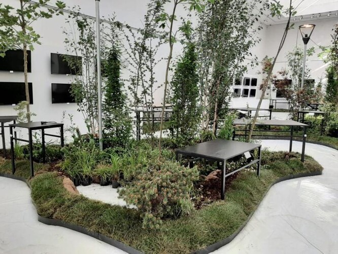 Výstava se jmenuje Udržitelná Praha 2021 a potrvá ode dneška do konce června.