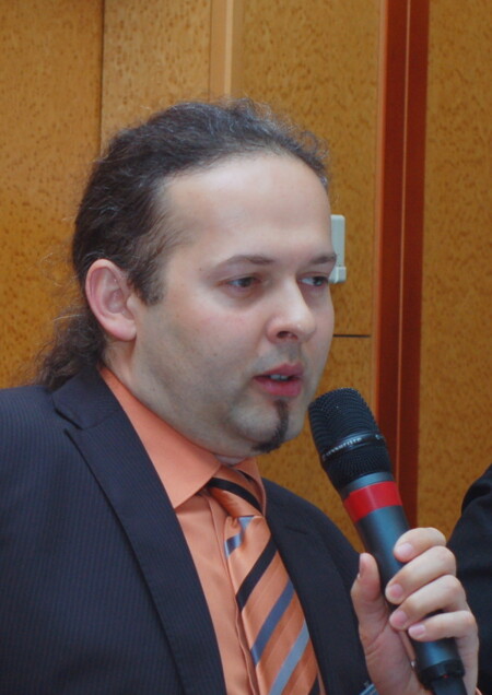 Stínový ministr životního prostředí a poslanec Václav Zemek bude bojovat za OZE.