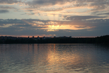 Do vylepšení rekreační oblasti u Boleveckého rybníka Plzeň investovala v minulých letech miliony korun. V roce 2011 například postavila promenádní cestu, která se ve více než kilometrové délce vine podél severovýchodního břehu.