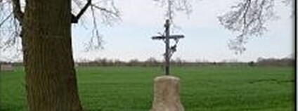 Obnovený křížek Vince - stav před po Foto: Český svaz ochránců přírody Klenice.