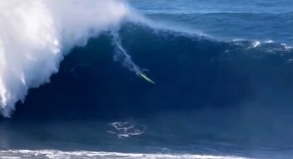 Vlnu (na obrázku) o výšce osmipatrové budovy způsobila tlaková níže a vítr o rychlosti 120 kilometrů za hodinu. Meteorologická služba bóji se solárním napájením na místě instalovala v březnu. Oblast se vyznačuje silnou bouřkovou aktivitou. Během bouře u Campbellova ostrova dosáhla signifikantní výška vlny 14,9 metru. To je rekord pro jižní polokouli, nicméně v severním Atlantiku v roce 2016 naměřila bóje signifikantní výšku vlny 19 metrů.