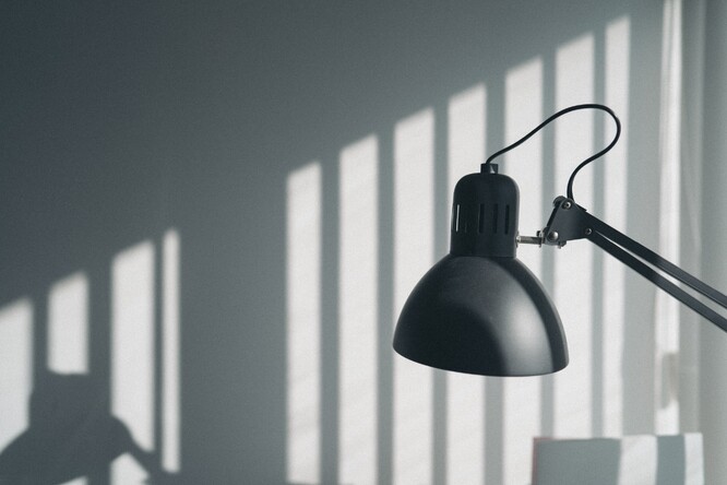 Nemusí svítit, když to není potřeba.