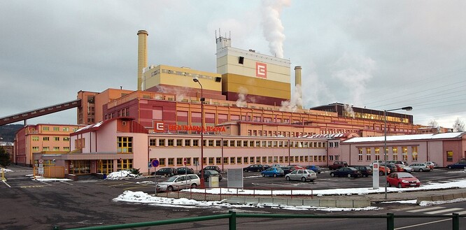 Sokolovská uhelná kromě elektrárny Tisová provozuje ještě elektrárnu ve Vřesové.
