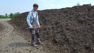 Kompostárna ve Slivenci v Praze - měření teploty kompostu