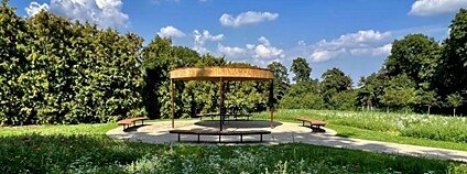 Praha otevřela v Ďáblicích Luční hřbitov, první ekologické pohřebiště Foto: Hl. m. Praha Praha otevřela v Ďáblicích Luční hřbitov, první ekologické pohřebiště Foto: Hl. m. Praha