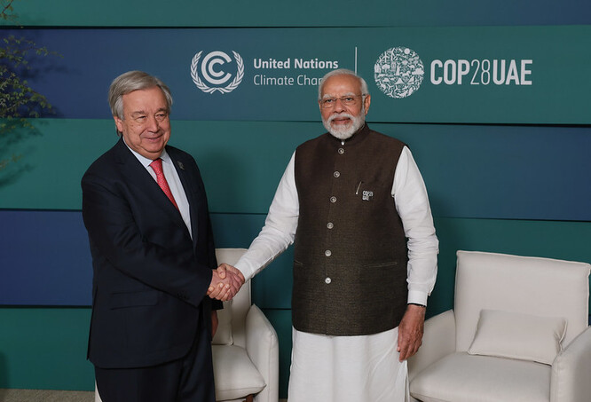 Indický premiér Naréndra Módí a António Guterres na COP28.