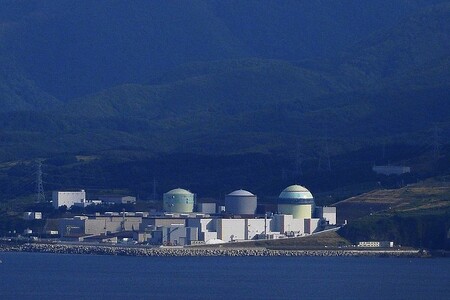 To, kdy a zda budou reaktory opět uvedeny do provozu, je nejisté. Na snímku Tomari, poslední japonská jaderná elektrárna v provozu