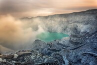 Vulkán Ijen v Indonésii