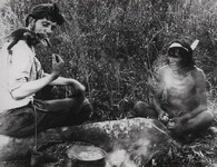  Alberto Vojtěch Frič s indiánem Čejkolkem z kmene Toba v Brazílii