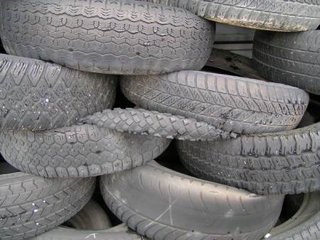 Výstavba zařízení na likvidaci pneumatik v místní části Litomyšle Pohodlí by měla podstoupit zjišťovací řízení o vlivu na životní prostředí (EIA). / Ilustrační foto
