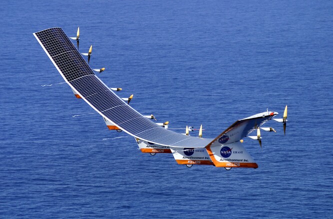 Letadlo Helios, na kterém se spolupodílel Paul MacCready, vystoupalo do výšky 29 kilometrů.