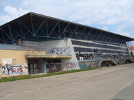 Bývalý brněnský zimní stadion za parkem Lužánky.