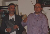 Petr Vacek a tiskový mluvčí Svobody zvířat Tomáš Popp na předávání cen DAF 2009 v pražské kavárně Velryba.
