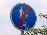 Konec stezky pro chodce a cyklisty