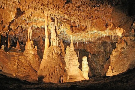 V celém krasovém území obecně je nízký vodní stav, což koresponduje se situací v celém Česku. Na ilustračním snímku jeskyně Balcarka.