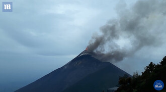 Sopka Volcán de Fuego.