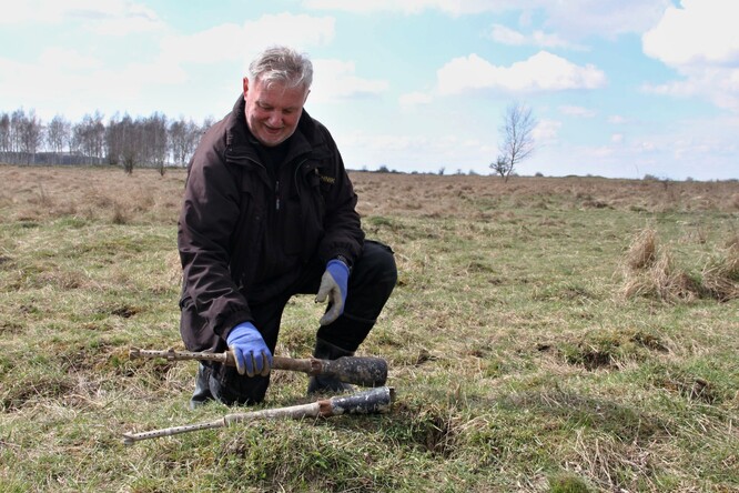 Pyrotechnik u nalezené cvičné munice. Pyrotechnik u nalezené cvičné munice.