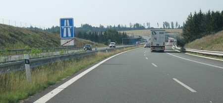 Dálnice D3 (někdy zvaná Budějovická dálnice) je plánovaná a z části rozestavěná dálnice z Prahy přes Tábor a České Budějovice na česko-rakouskou hranici Dolního Dvořiště - Wullowitz, kde se má spojit s připravovanou rakouskou rychlostní silnicí S10. Ilustrační snímek.