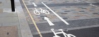 cyklistický pruh ve městě
