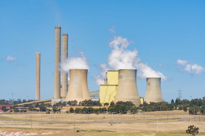 Austrálie silně spoléhá na tepelné elektrárny při produkci energie a je podle BBC druhým největším světovým exportérem uhlí.