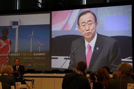 Bez zajištění přístupu k energii není možné dosáhnout odstranění chudoby ve světě, uvedl minulý týden v Bruselu generální tajemník OSN Pan Ki-mun