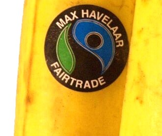 Impuls k rozšíření banánů s certifikátem Fairtrade musí dát zákazníci.