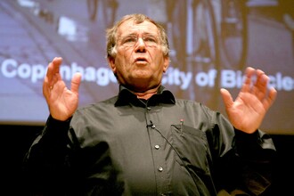 Architekt a urbanista Jan Gehl Architekt a urbanista Jan Gehl