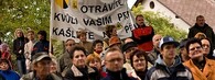 Lidé v obci Kotel u Osečné protestují proti plánům na těžbu uranu v této lokalitě.