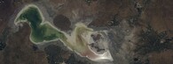 Vysychající slané Urmijské jezero na severu Íránu