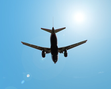 Francouzská vláda chce od příštího roku zavést ekologickou daň k ceně letenky u všech letů s odletem z Francie. / Ilustrační foto