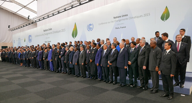 Dohodnou se? Státníci na Konferenci OSN o změně klimatu v Paříži.