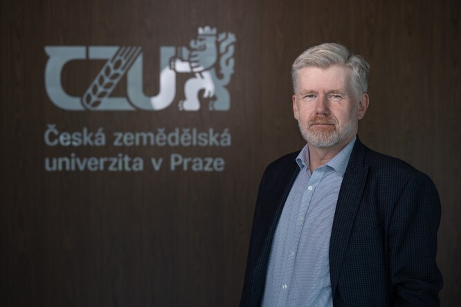 Rektor České zemědělské univerzity v Praze Petr Sklenička.