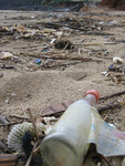 Odpadky na pláži