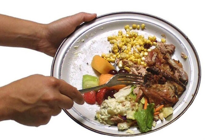 62 procent lidí má špatné svědomí, když plýtvá jídlem.
