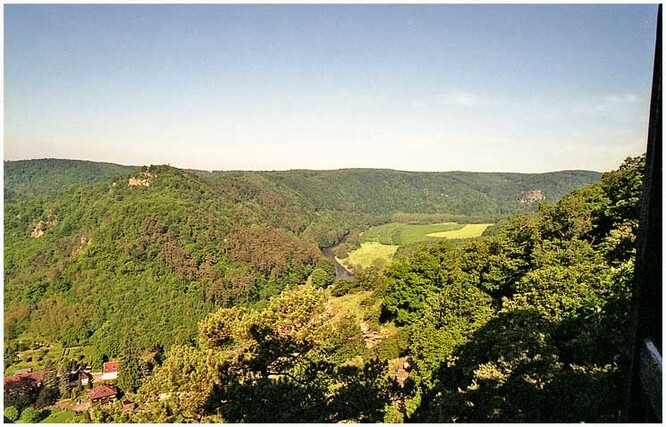 Údolí Dyje z Hardeggské vyhlídky v NP Podyjí.