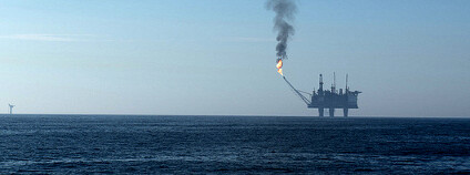 Fléra na ropné plošině v Severním moři Foto: Daktriper Flickr